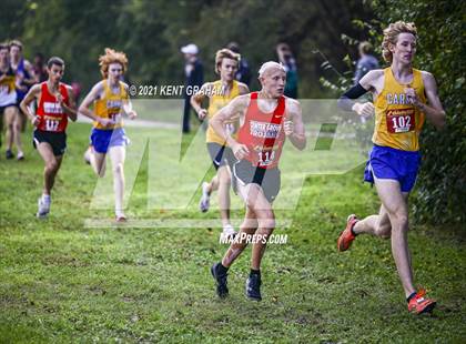 Thumbnail 2 in IHSAA Semi State Cross Country Boys Championships photogallery.