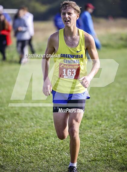 Thumbnail 2 in IHSAA Semi State Cross Country Boys Championships photogallery.