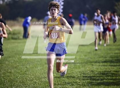 Thumbnail 1 in IHSAA Semi State Cross Country Boys Championships photogallery.