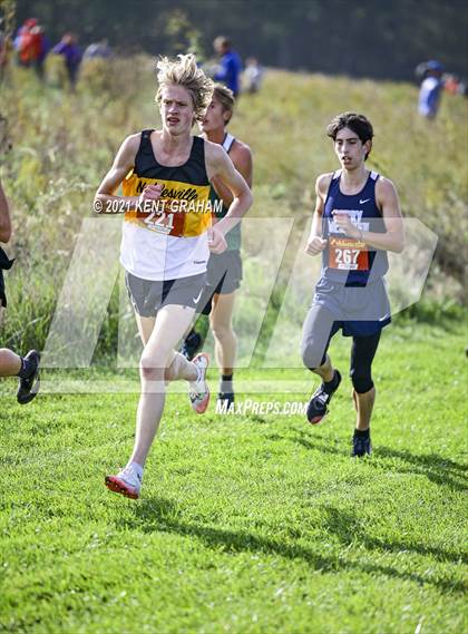 Thumbnail 2 in IHSAA Semi State Cross Country Boys Championships photogallery.