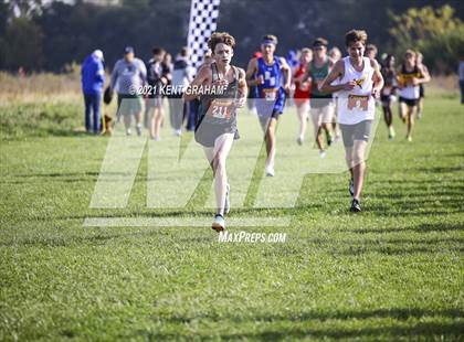Thumbnail 1 in IHSAA Semi State Cross Country Boys Championships photogallery.