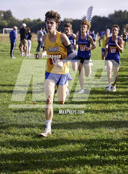 Thumbnail 2 in IHSAA Semi State Cross Country Boys Championships photogallery.