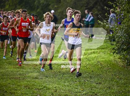 Thumbnail 1 in IHSAA Semi State Cross Country Boys Championships photogallery.