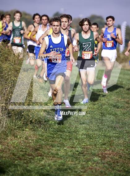 Thumbnail 1 in IHSAA Semi State Cross Country Boys Championships photogallery.