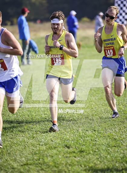 Thumbnail 2 in IHSAA Semi State Cross Country Boys Championships photogallery.