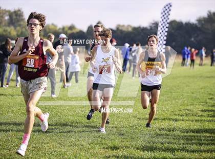 Thumbnail 1 in IHSAA Semi State Cross Country Boys Championships photogallery.