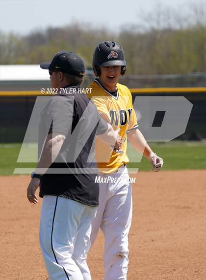 Thumbnail 1 in Martinsville @ Avon (Avon Invitational Tournament) photogallery.