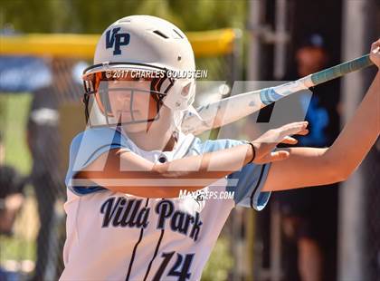 Thumbnail 1 in Villa Park vs. Agoura (CIF SS D2 Playoff) photogallery.