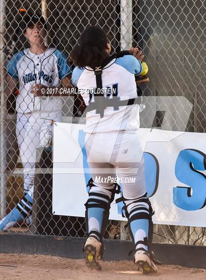 Thumbnail 1 in Villa Park vs. Agoura (CIF SS D2 Playoff) photogallery.