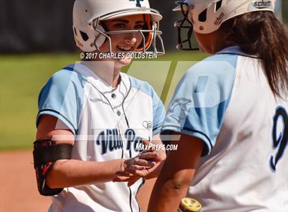 Thumbnail 1 in Villa Park vs. Agoura (CIF SS D2 Playoff) photogallery.