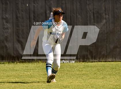 Thumbnail 1 in Villa Park vs. Agoura (CIF SS D2 Playoff) photogallery.
