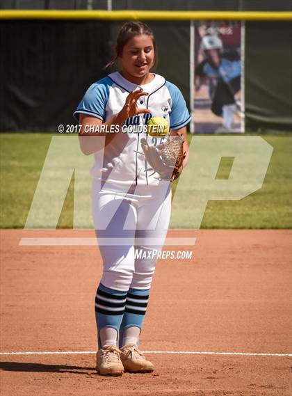 Thumbnail 1 in Villa Park vs. Agoura (CIF SS D2 Playoff) photogallery.
