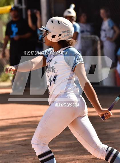 Thumbnail 1 in Villa Park vs. Agoura (CIF SS D2 Playoff) photogallery.