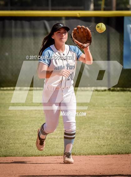Thumbnail 3 in Villa Park vs. Agoura (CIF SS D2 Playoff) photogallery.
