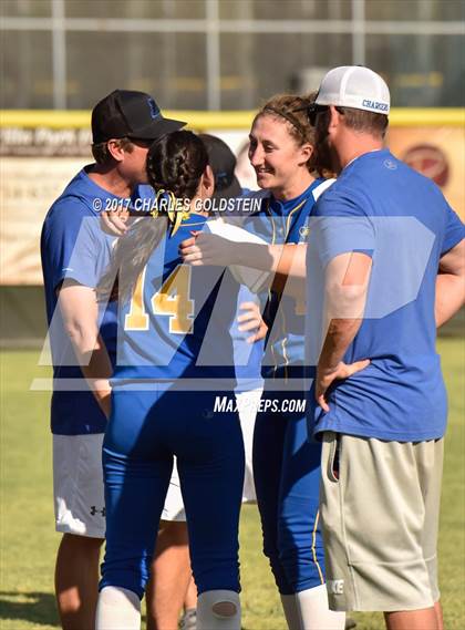 Thumbnail 1 in Villa Park vs. Agoura (CIF SS D2 Playoff) photogallery.