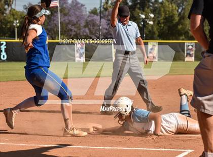 Thumbnail 1 in Villa Park vs. Agoura (CIF SS D2 Playoff) photogallery.