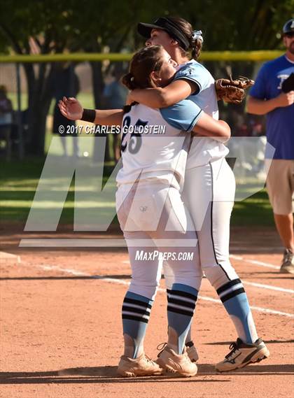 Thumbnail 2 in Villa Park vs. Agoura (CIF SS D2 Playoff) photogallery.