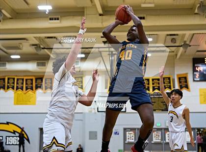 Thumbnail 2 in Milpitas @ Wilcox photogallery.