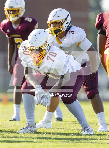 Thumbnail 3 in Lumberton vs Douglas Byrd (Jamboree) photogallery.