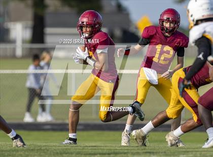 Thumbnail 3 in Lumberton vs Douglas Byrd (Jamboree) photogallery.