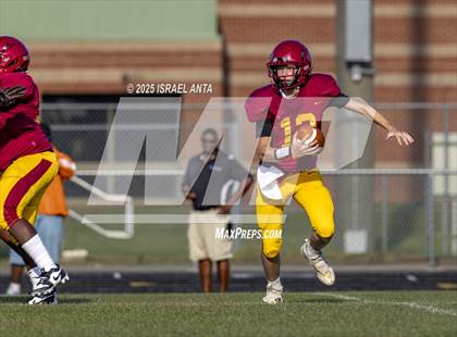 Thumbnail 2 in Lumberton vs Douglas Byrd (Jamboree) photogallery.