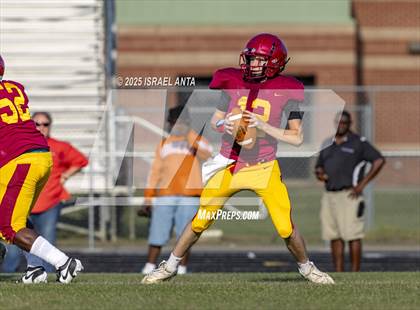 Thumbnail 1 in Lumberton vs Douglas Byrd (Jamboree) photogallery.