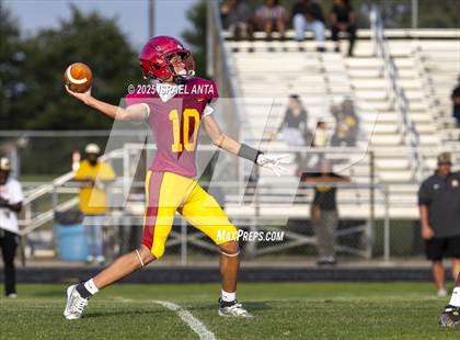 Thumbnail 2 in Lumberton vs Douglas Byrd (Jamboree) photogallery.