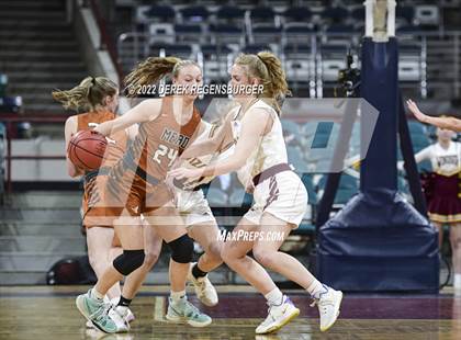 Thumbnail 2 in Windsor vs Mead (CHSAA 4A Final Four) photogallery.