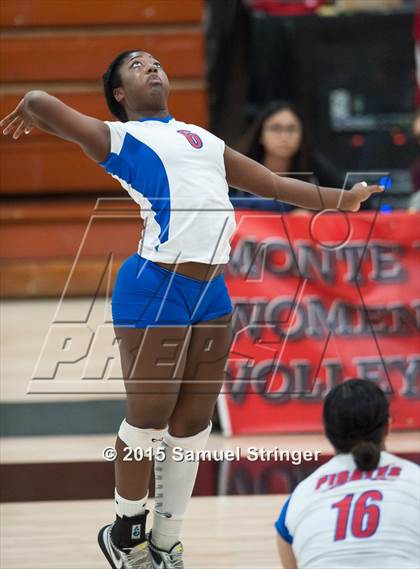 Thumbnail 3 in Monte Vista vs. San Leandro (CIF NCS D1 Quarterfinal) photogallery.