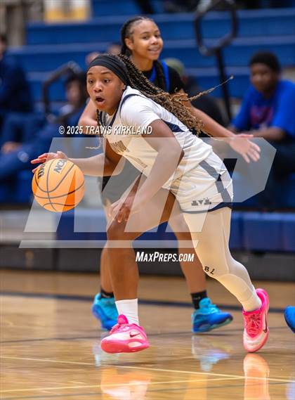 Thumbnail 3 in Winterboro @ Moody photogallery.