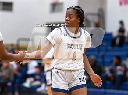 Thumbnail 1 in Winterboro @ Moody photogallery.