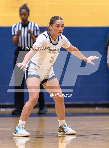 Thumbnail 1 in Winterboro @ Moody photogallery.