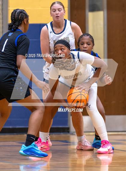 Thumbnail 3 in Winterboro @ Moody photogallery.