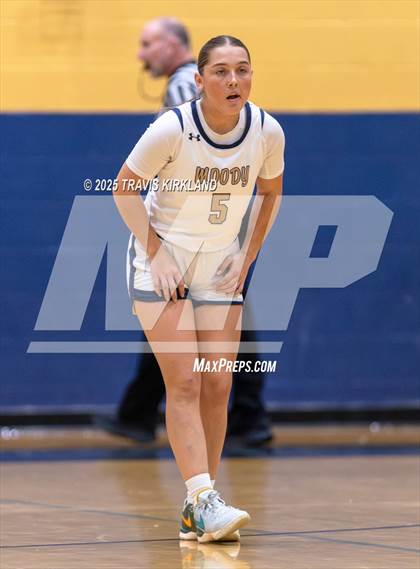 Thumbnail 2 in Winterboro @ Moody photogallery.