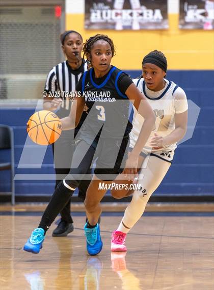 Thumbnail 2 in Winterboro @ Moody photogallery.