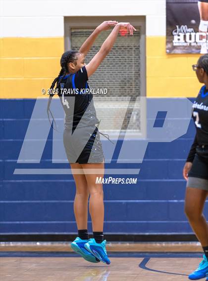 Thumbnail 2 in Winterboro @ Moody photogallery.