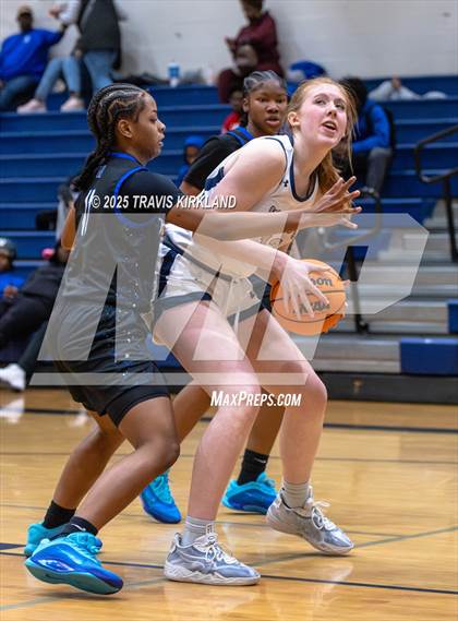 Thumbnail 2 in Winterboro @ Moody photogallery.