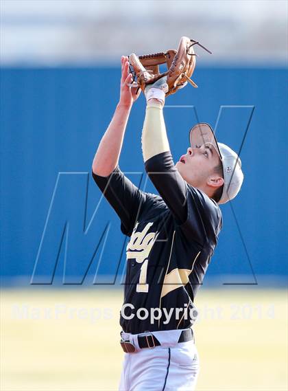 Thumbnail 3 in Fossil Ridge vs Centennial (Arlington Heights Classic) photogallery.