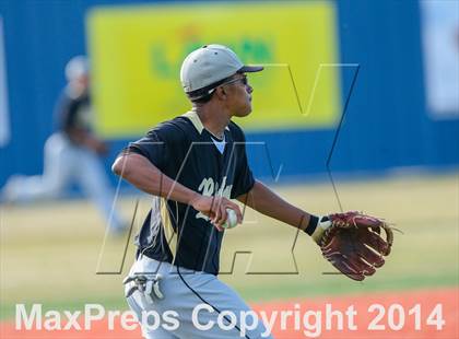 Thumbnail 3 in Fossil Ridge vs Centennial (Arlington Heights Classic) photogallery.
