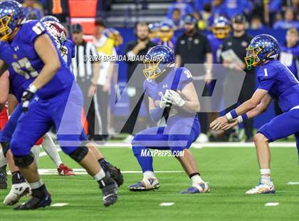 Thumbnail 3 in New Palestine vs. East Noble (IHSAA 4A Final) photogallery.