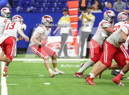 Thumbnail 3 in New Palestine vs. East Noble (IHSAA 4A Final) photogallery.