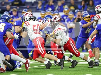 Thumbnail 2 in New Palestine vs. East Noble (IHSAA 4A Final) photogallery.
