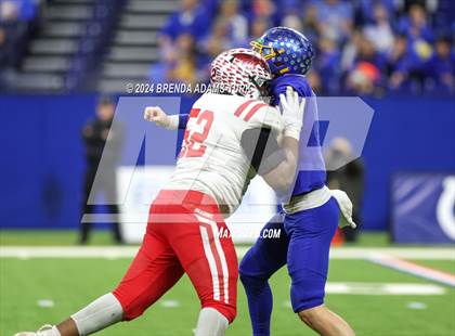 Thumbnail 2 in New Palestine vs. East Noble (IHSAA 4A Final) photogallery.