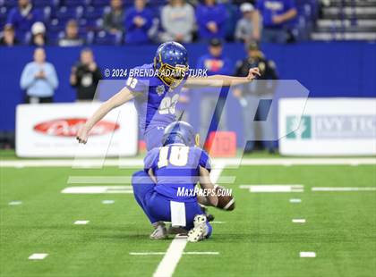 Thumbnail 3 in New Palestine vs. East Noble (IHSAA 4A Final) photogallery.