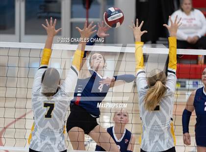 Thumbnail 2 in JV: Bishop O'Dowd @ Rancho Cotate (NorCal Invitational) photogallery.