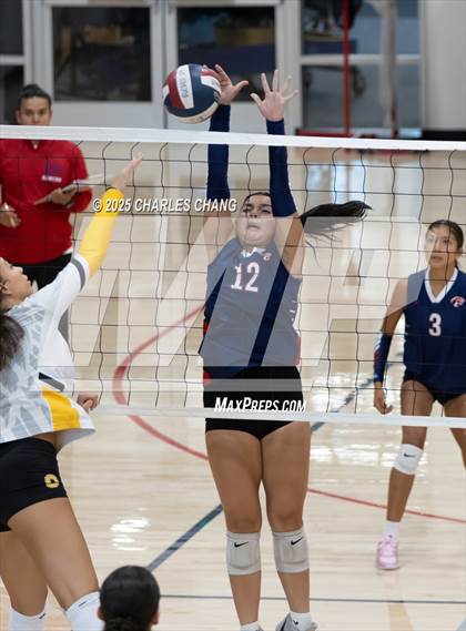 Thumbnail 2 in JV: Bishop O'Dowd @ Rancho Cotate (NorCal Invitational) photogallery.