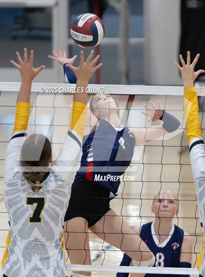 Thumbnail 1 in JV: Bishop O'Dowd @ Rancho Cotate (NorCal Invitational) photogallery.