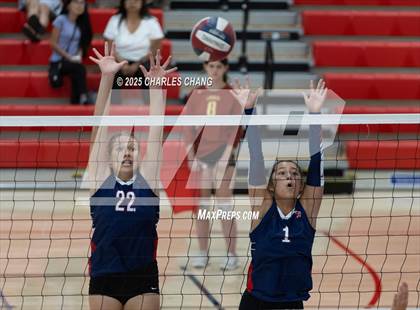 Thumbnail 3 in JV: Bishop O'Dowd @ Rancho Cotate (NorCal Invitational) photogallery.