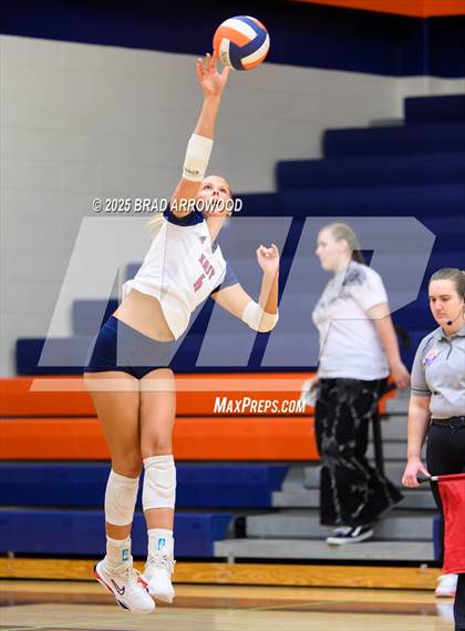 Thumbnail 2 in East Rowan @ Carson (NCHSAA 5A Round 3) photogallery.