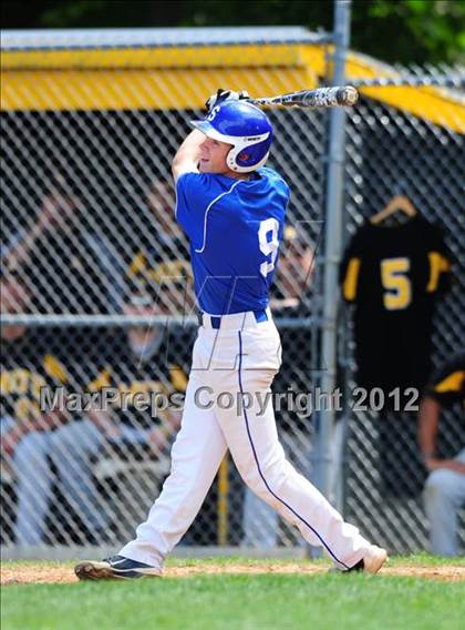 Thumbnail 3 in Southington vs. Amity Regional (CIAC Class LL Quarterfinal) photogallery.